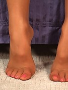 Aleska Pantyhose And High Heels Feet Tease