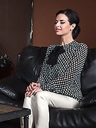 Slutty secretary in stockings and high heels Veronica Avluv started masturbating at her office desk.